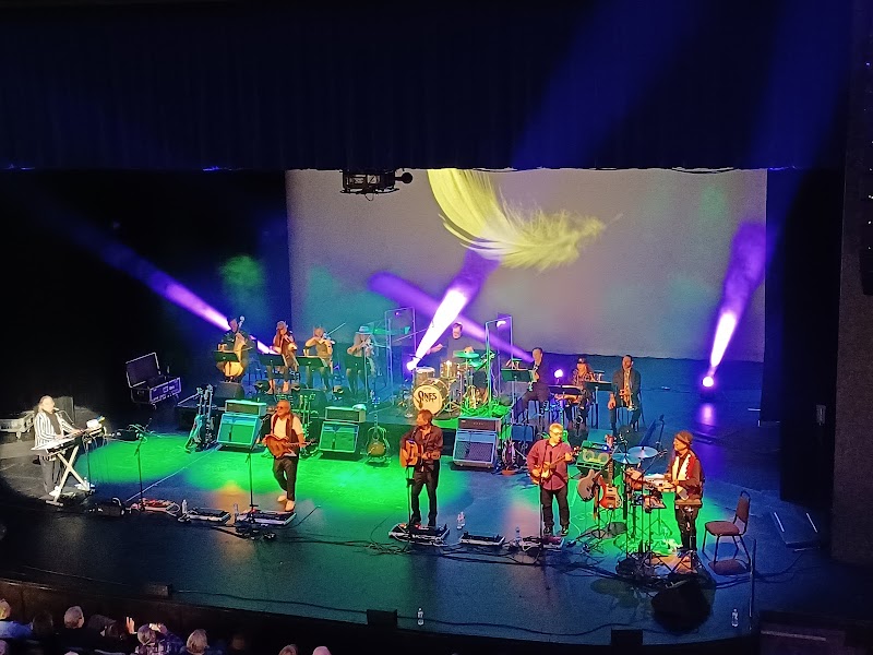 Meridian Theatres @ Centrepointe